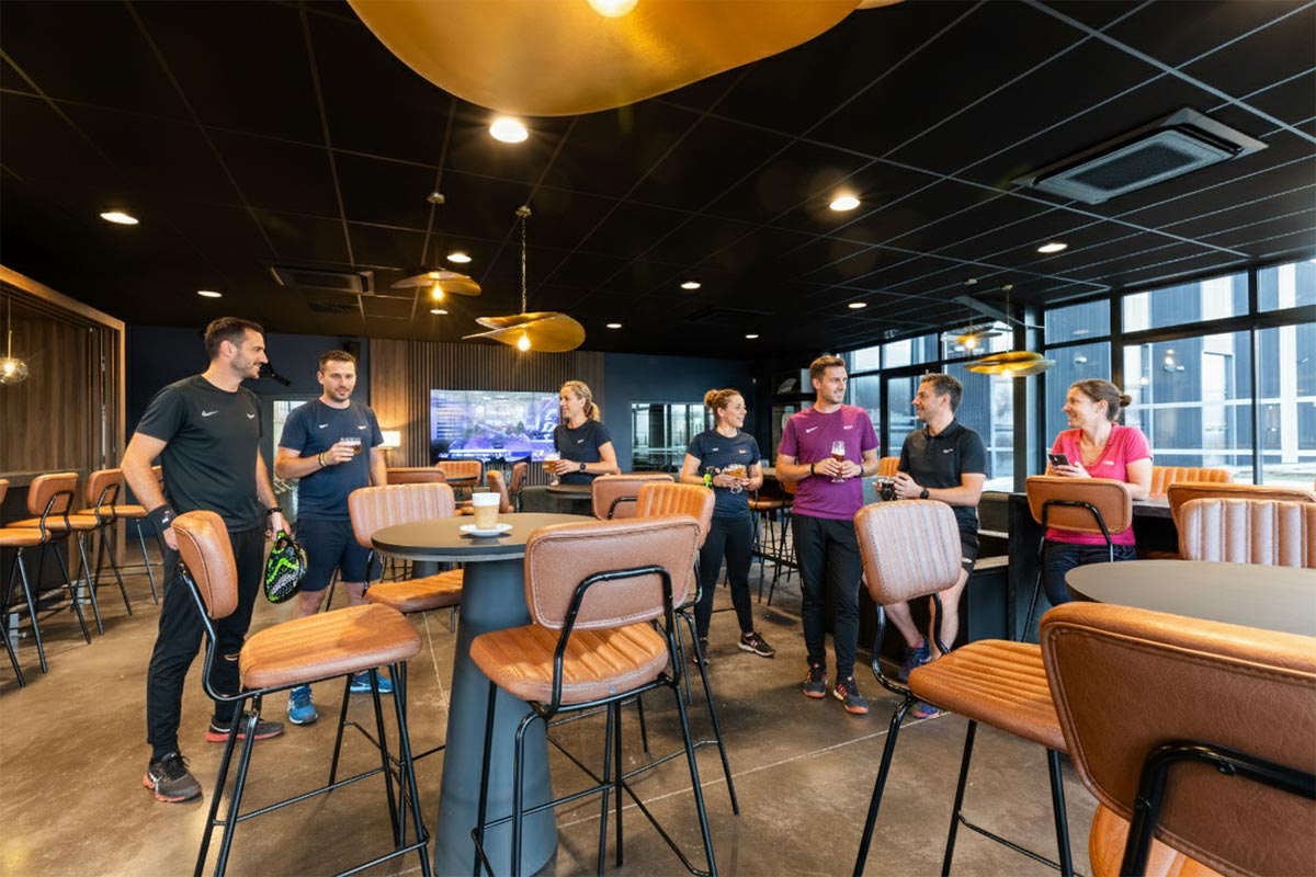 Événements d'entreprise et team building au Beaune Padel Club